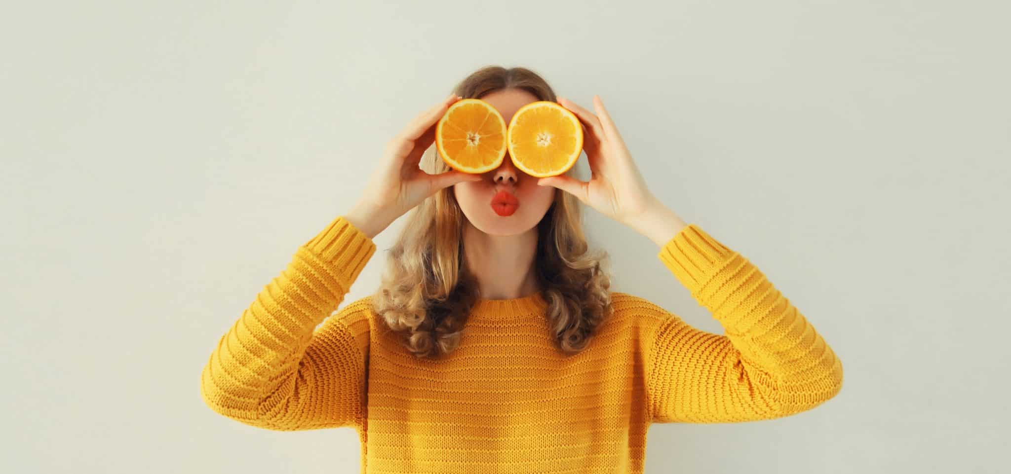 Saviez-vous que ce que vous mangez et buvez peut avoir un impact sur vos yeux ? 🍽️💧